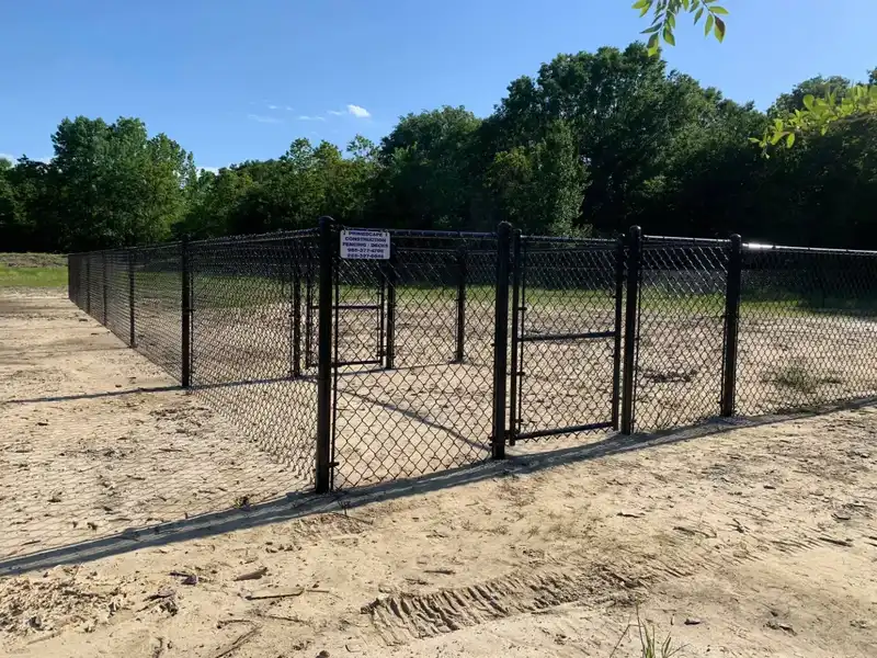 chain link fence for animals in livingston louisiana