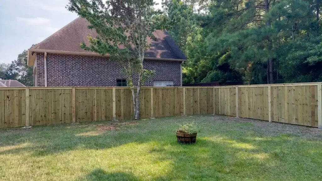 double sided boxed in fence trend 2022