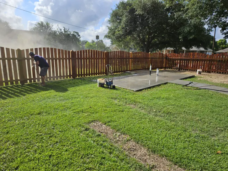 primescape fence staining western red cedar fence 2